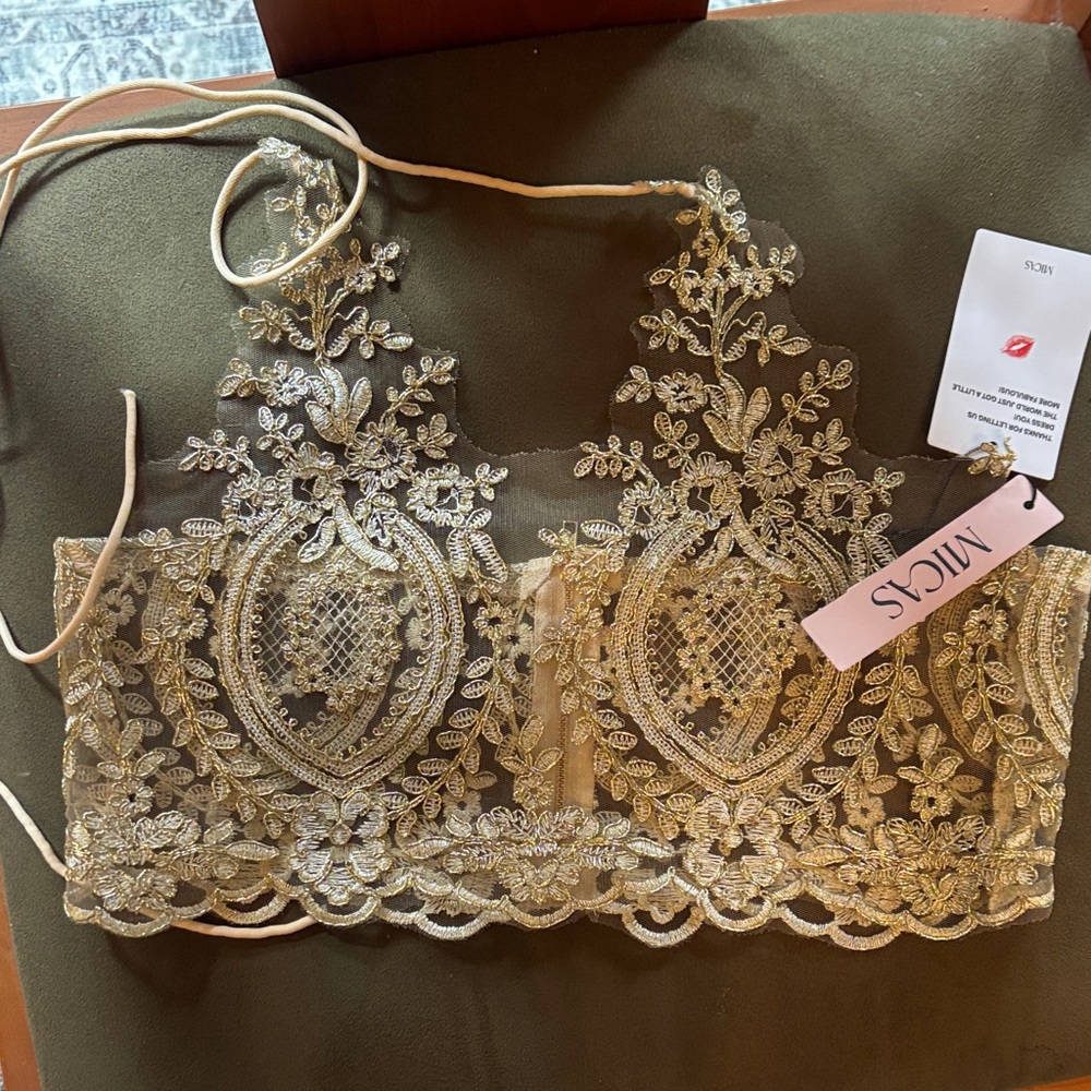 Nics Gold Lace Crop Top